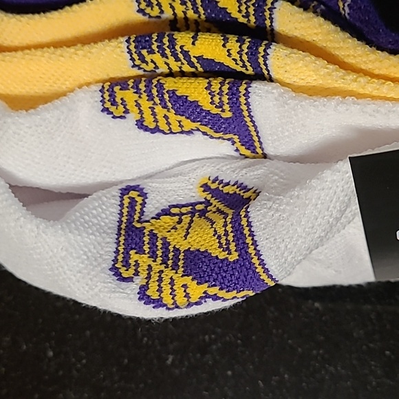 🏀Los Angeles Lakers Quarter Cut Sock - Picture 5 of 9